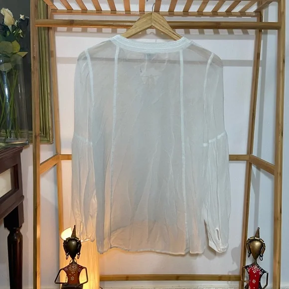 14th & Union Embroidered Tops. Size -S ( Fit S-M) - Picture 6 of 14